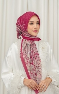 Hijab Motif The Ederra 2.0 Voile Square - Dahlia