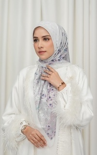 Hijab Motif The Ederra 2.0 Voile Square - White