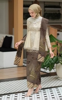 Setelan Vervessa's Lara Sequin Set Dress Latte | Setelan Kebaya dan Rok Raya Pesta Kondangan PO 1 Week
