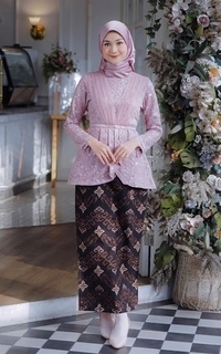 Matching Sets Vervessa's Lana Sequin Set Dress Rose | Setelan Kebaya dan Rok Raya Pesta Kondangan PO 1 Week