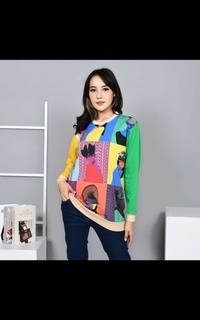 Blus Outfit Premium Sweetshirt Woman multicolor-680619