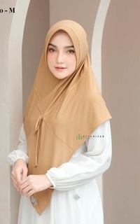 Hijab Polos Tisha Bergo - Size M