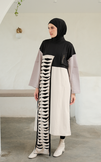 Gamis Moora Midi Dress Ripped