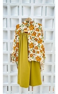 Blus Racin One Set Kemeja Rayon Motif dan Kulot Crinkle (2) - Setelan Wanita - Casual AY-683568