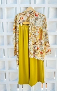 Blus Racin One Set Kemeja Rayon Motif dan Kulot Crinkle (2) - Setelan Wanita - Casual Q-683580