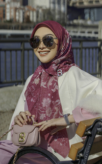 Hijab Motif Nada 2 Voile Square - Maracas
