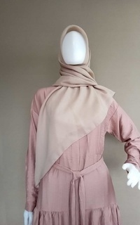 Plain Scarf Basic Voal Square in Latte