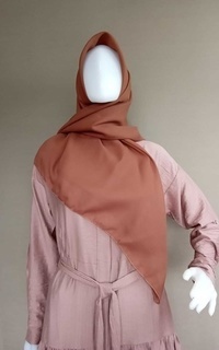 Hijab Polos Basic Voal Square in Mocca