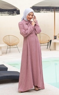 Gamis Yumna Dress Nude