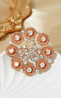 Zania Brooch - Rose Gold