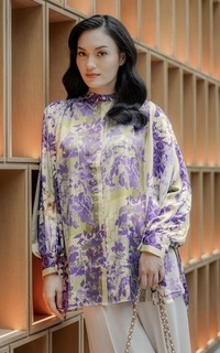 Kemeja Fleura Gathered Shirt - Purple