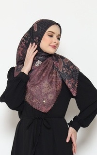 Printed Scarf HESSYA CASSIA SERIES_BLACK