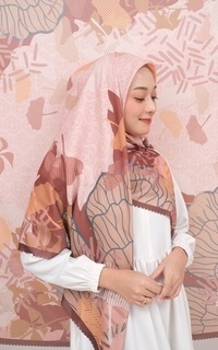 Hijab Motif Voal Signature Premium - Autumn (Motif Series by Zilkalabel)