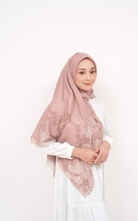 Hijab Motif Voal Signature Premium - Adhisti (Motif Series by Zilkalabel)