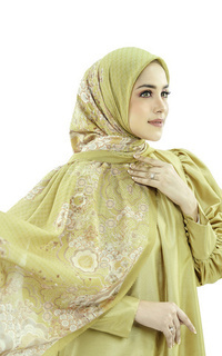 Hijab Motif Chupa Chups Voile Square - Mango