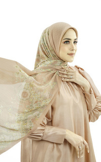 Hijab Motif Chupa Chups Voile Square - Peach