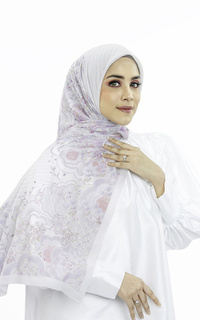 Hijab Motif Chupa Chups Voile Square - Coconut