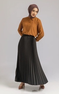 Rok Satin Pleated Skirt Plain Black