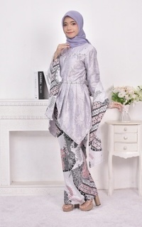 Setelan Vervessa's Lucia Sequin Set Dress Silver | Setelan Kebaya dan Rok Raya Pesta Kondangan PO 1 Week
