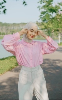 Blus Dayana Stripes Blouse - Kemeja Garis Oversized Wanita