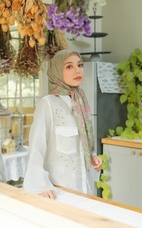 Hijab Motif Scarf Dragonfly  Walnut 