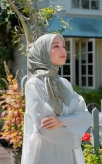 Hijab Motif Scarf Dragonfly  Grey 