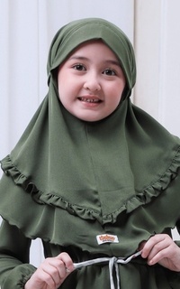Instant Hijab Bergo Salsa Army Green Jumbo