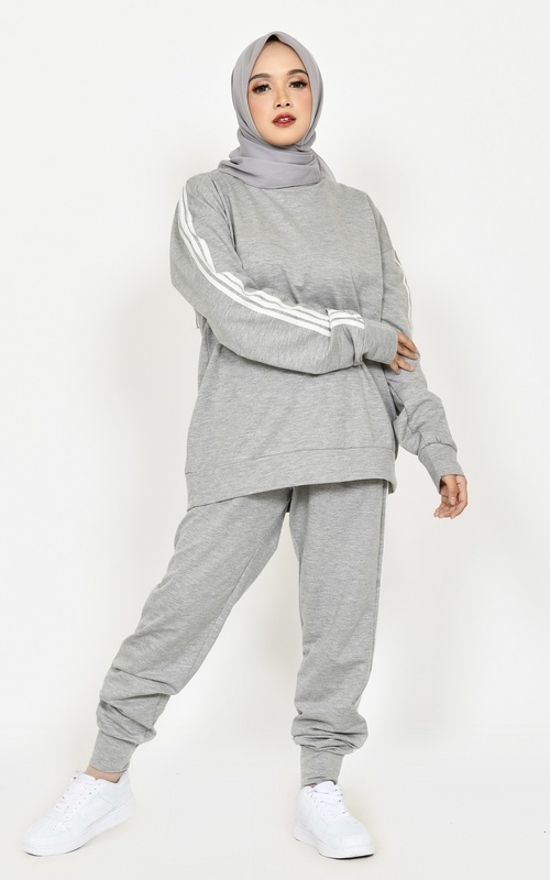 Shop LEZAHRASIGNATURE SET Sporty Yola Grey Matching Sets