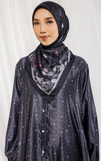 Hijab Motif Aiyana  Series Scarf Black 