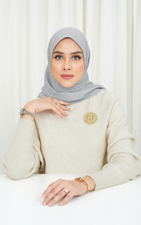 Hijab Motif Tapis Pleated Square - Storm