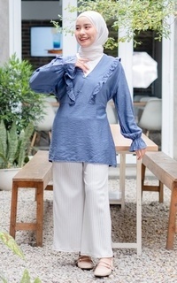 Blouse Mybamus Nadya Ruffle Tops – Blouse V Neck – Atasan Wanita Muslim Sea M18345 R89S6-707673