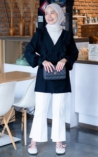 Blouse Mybamus Nadya Ruffle Tops – Blouse V Neck – Atasan Wanita Muslim Black M18346 R88S2-707686