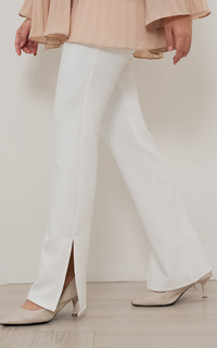 Celana Alunicorn - Zoe Pants - Broken White - Pants Wanita