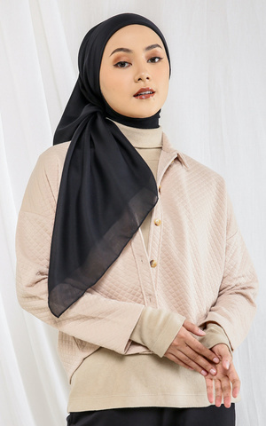 Plain Scarf Hijup Basic Clara Square Black