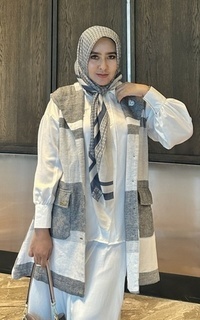 Rompi Dyuka Vest