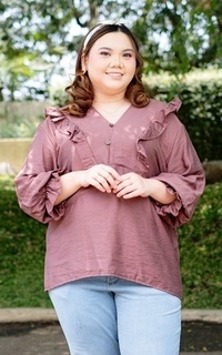 Blus Siselyo x Helsyanandaa Elina Ruffle Blouse Bigsize - Plum M18171 R71S2