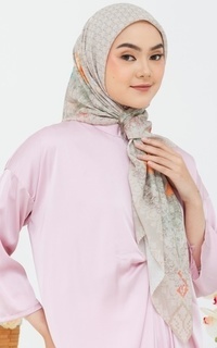 Hijab Motif Bajo Scarf - Wae Rebo