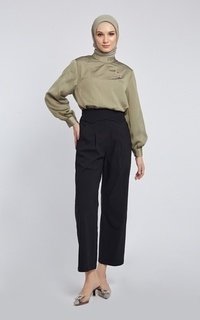 Celana Kami Arisa Straight Leg Pants Black