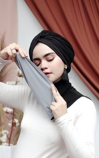 Manset CAROLE TURTLENECK COLLAR MANSET LEHER PREMIUM DUA SISI