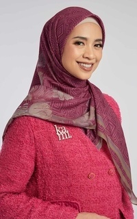 Hijab Motif Kami Monogram Maze Signature Scarf Burgundy