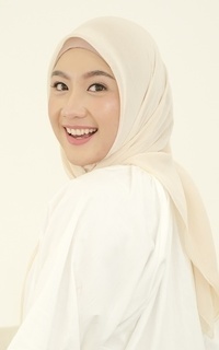 Plain Scarf Kirana Paris Plain Japan Butter Cream-716178