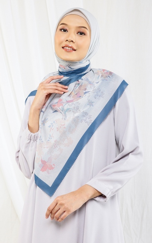 Hijab Motif - PO Rihlah Scarf White - White