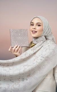 Hijab Motif Valley Scarf Aurea Large