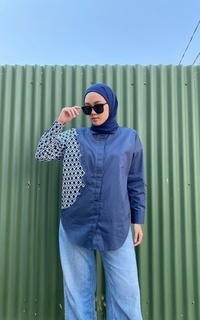 Kemeja Abame Beqa Shirt Navy