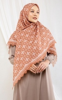 Hijab Motif Serra Scarf Syar'I Orange - Bata