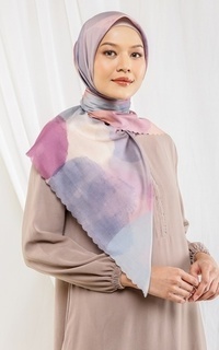 Hijab Motif Neena Scarf Pink