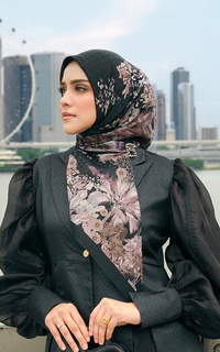 Hijab Motif Singapore Voile Square - Black Coffee