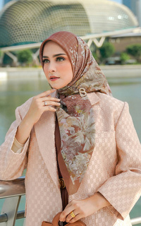 Hijab Motif Singapore Voile Square - Ice Cream