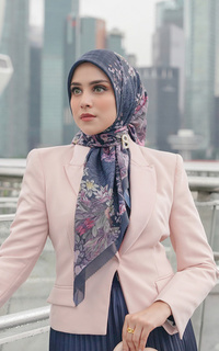 Hijab Motif Singapore Voile Square - Orchad Road