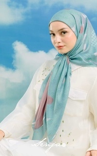 Hijab Motif Scarf Amavi La Tulip Teal Blue (Tanpa Box)